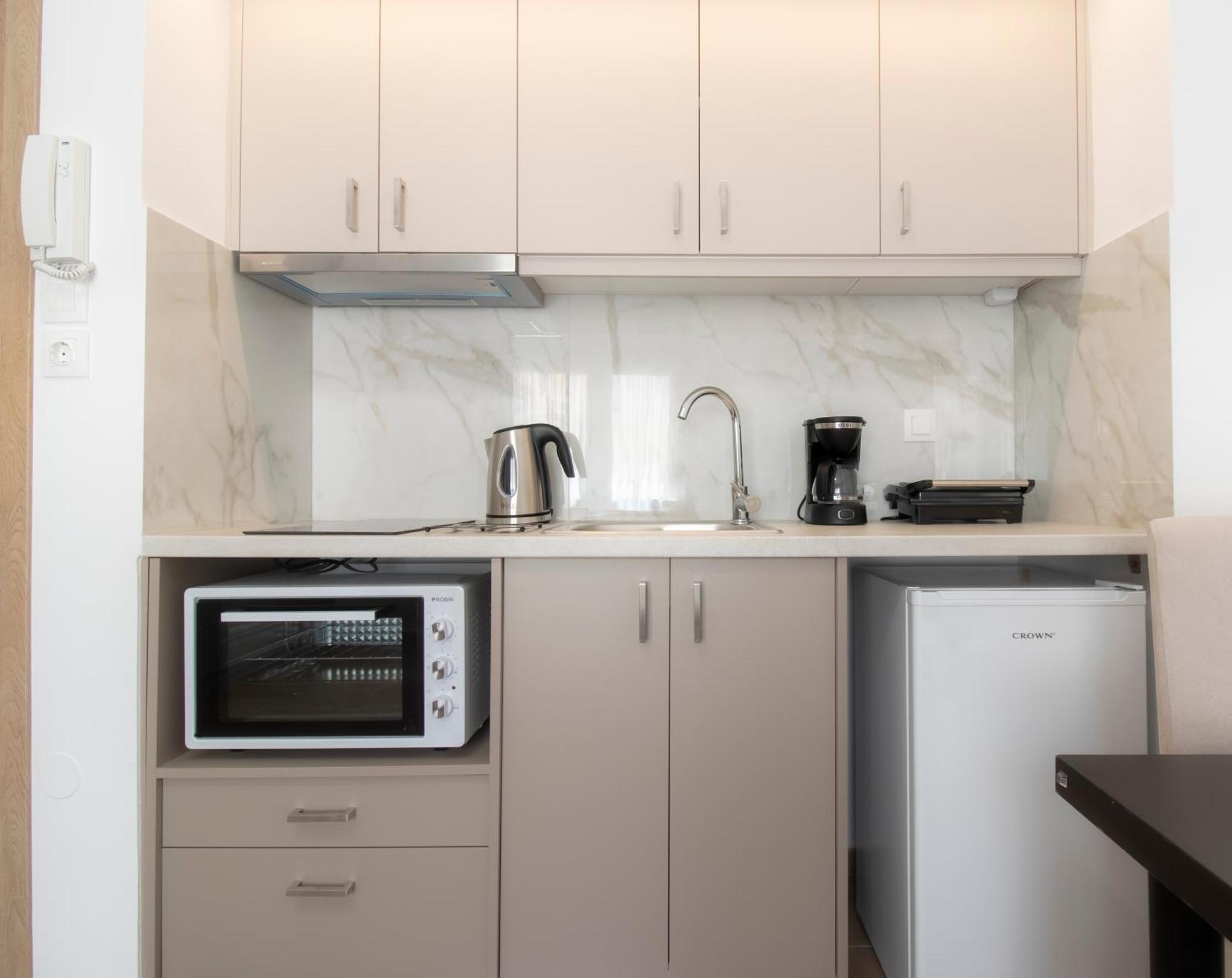 Central Park Urban Studios Ираклион Экстерьер фото